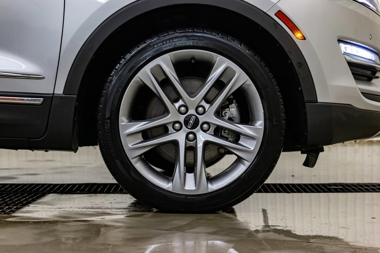 2015 Lincoln MKC AWD Luxury Edition Leather Roof Nav Red Deer AB