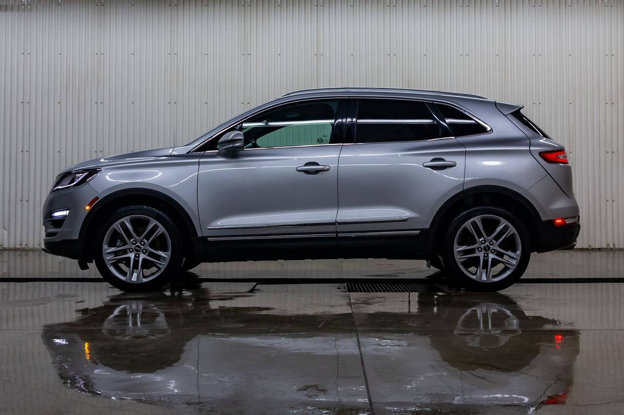 2015 Lincoln MKC AWD Luxury Edition Leather Roof Nav Red Deer AB