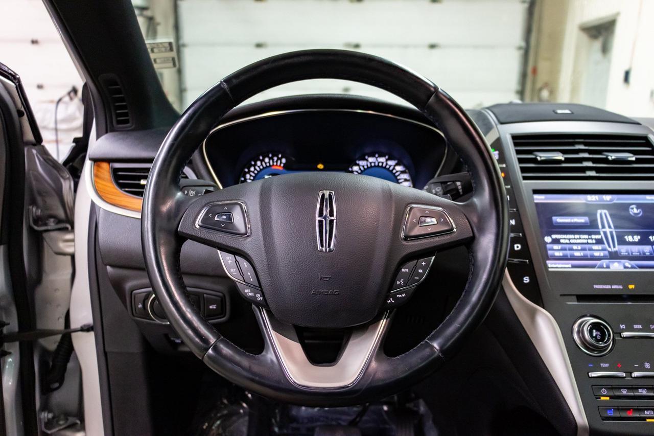 2015 Lincoln MKC AWD Luxury Edition Leather Roof Nav Red Deer AB