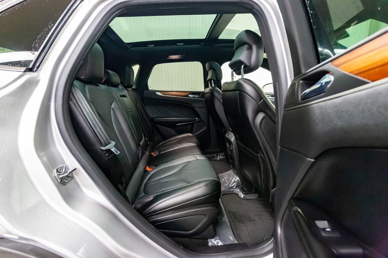 2015 Lincoln MKC AWD Luxury Edition Leather Roof Nav Red Deer AB