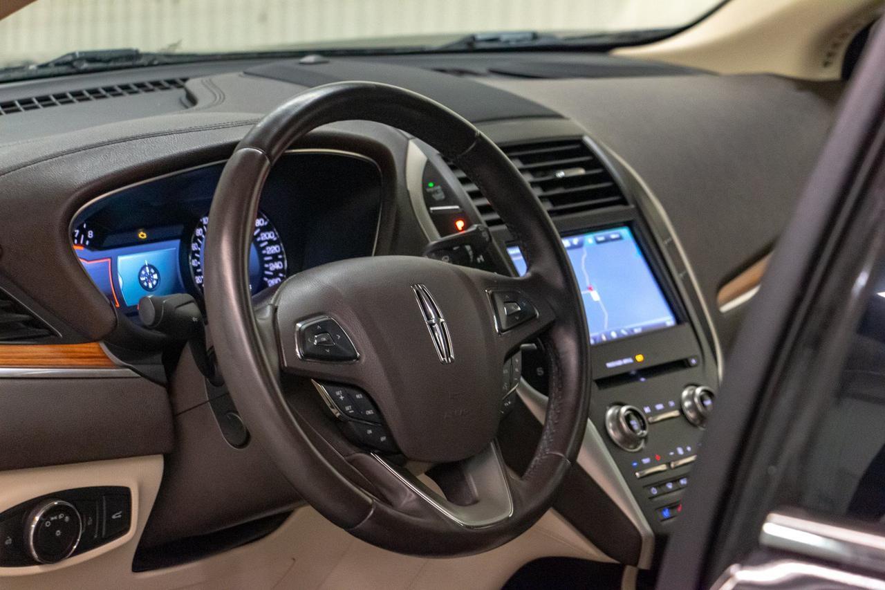2015 Lincoln MKC AWD Luxury Edition Red Deer AB