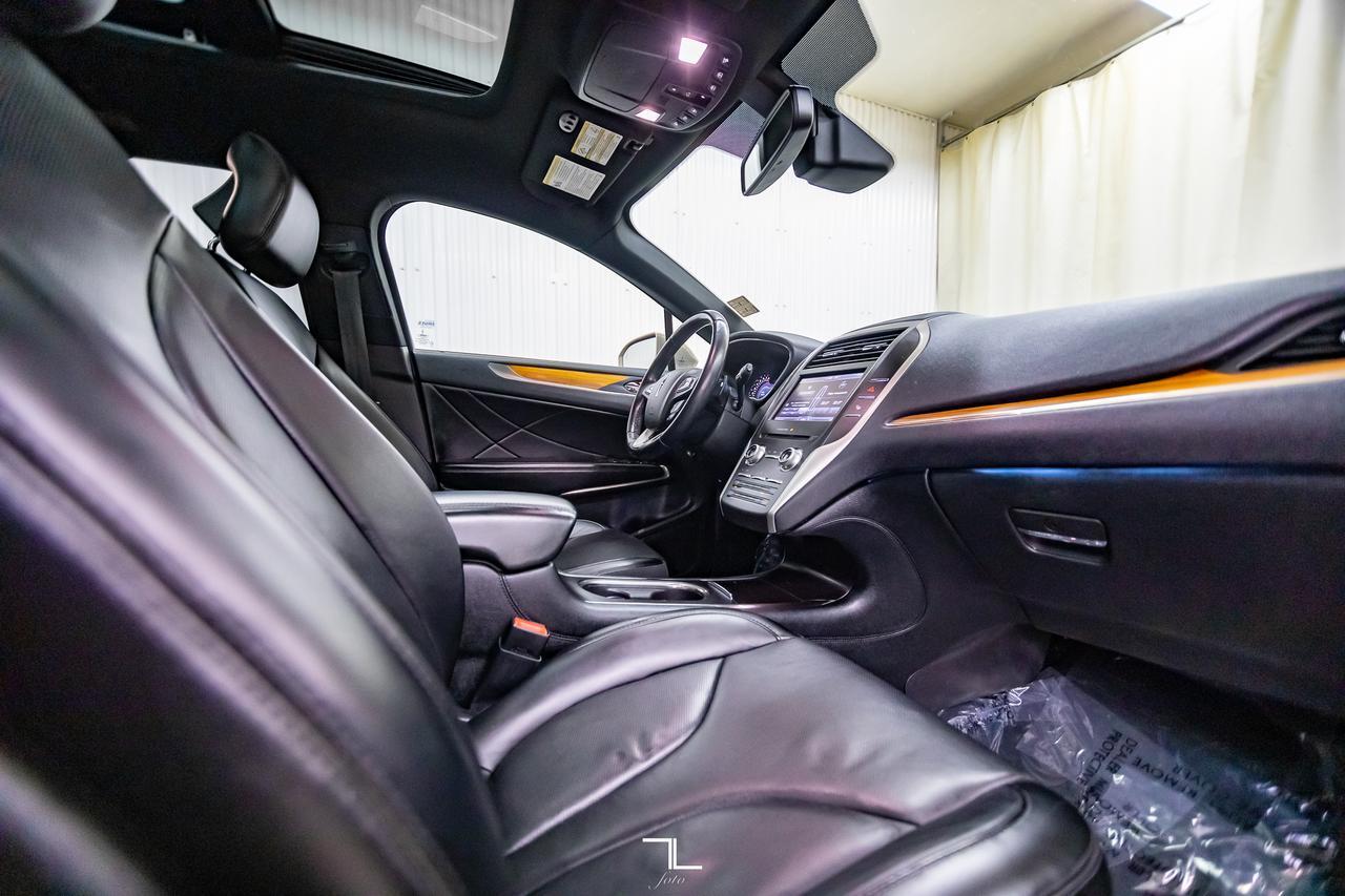 2015 Lincoln MKC AWD Luxury Leather Roof Nav BCam Red Deer AB