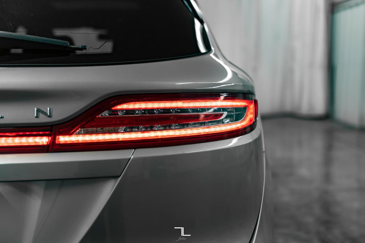 2015 Lincoln MKC AWD Luxury Leather Roof Nav BCam Red Deer AB