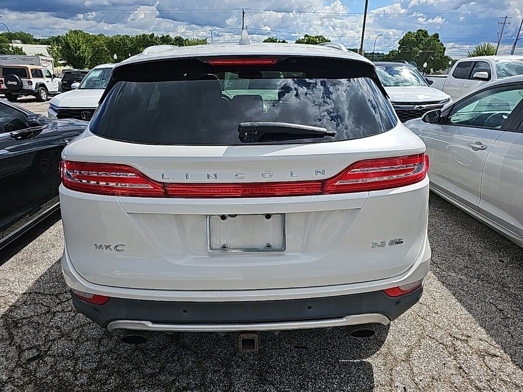 2015 Lincoln MKC Base Akron
