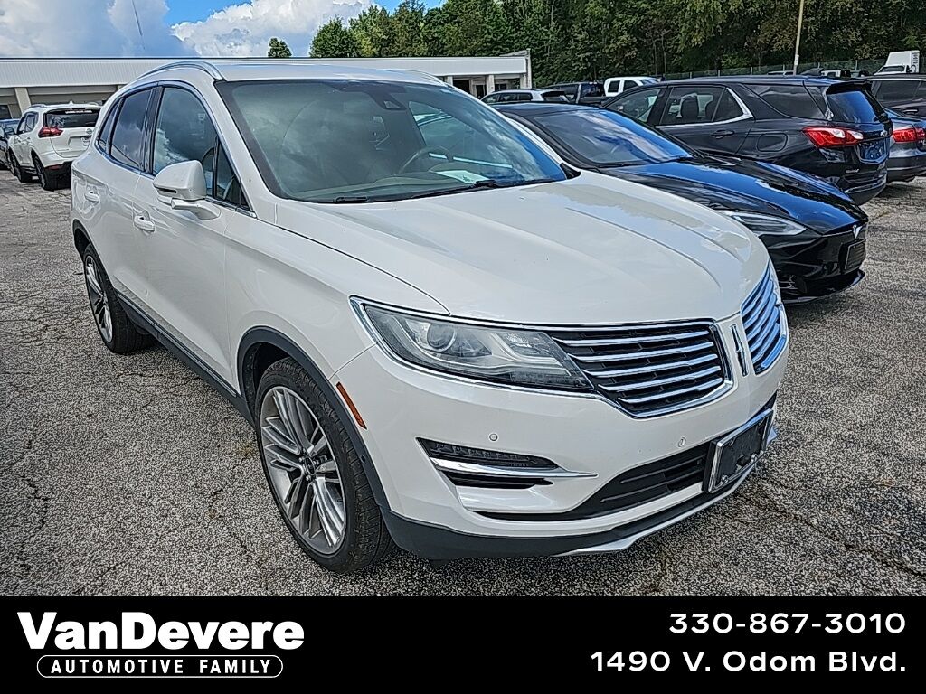 2015 Lincoln MKC Base Akron