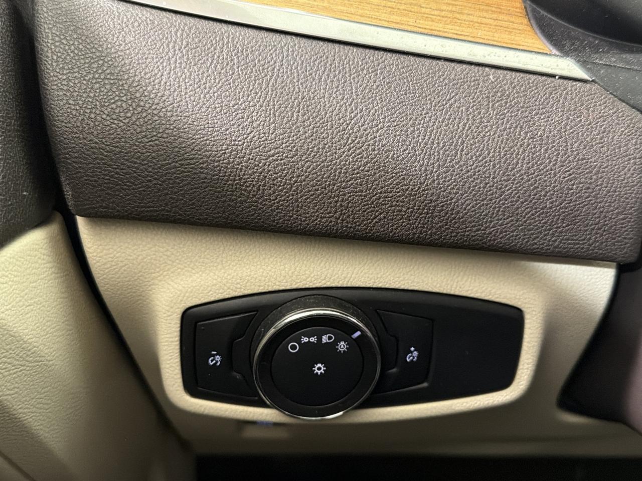 2015 Lincoln MKC Base San Antonio TX