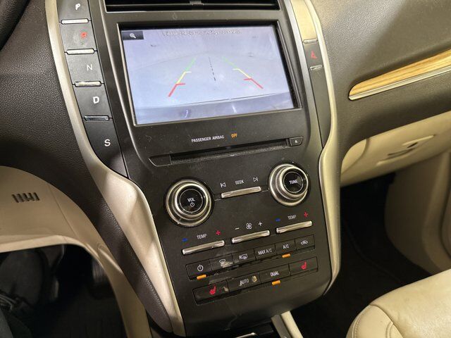 2015 Lincoln MKC Base San Antonio TX