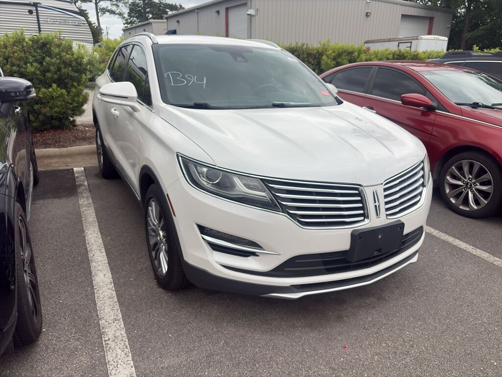 2015 Lincoln MKC Base