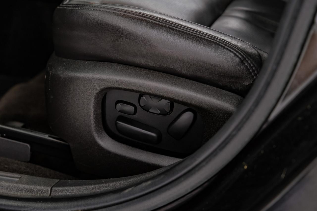 2015 Lincoln MKS BLIND SPOT ASSIST NAVIGATION PANORAMA LEATHER SEATS REAR CAMERA KEYLESS START Carrollton TX