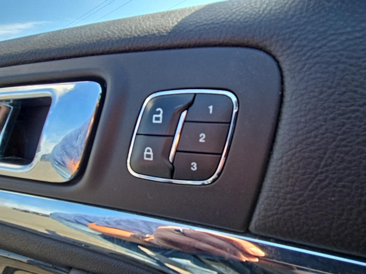 2015 Lincoln MKS EcoBoost Fredericksburg VA