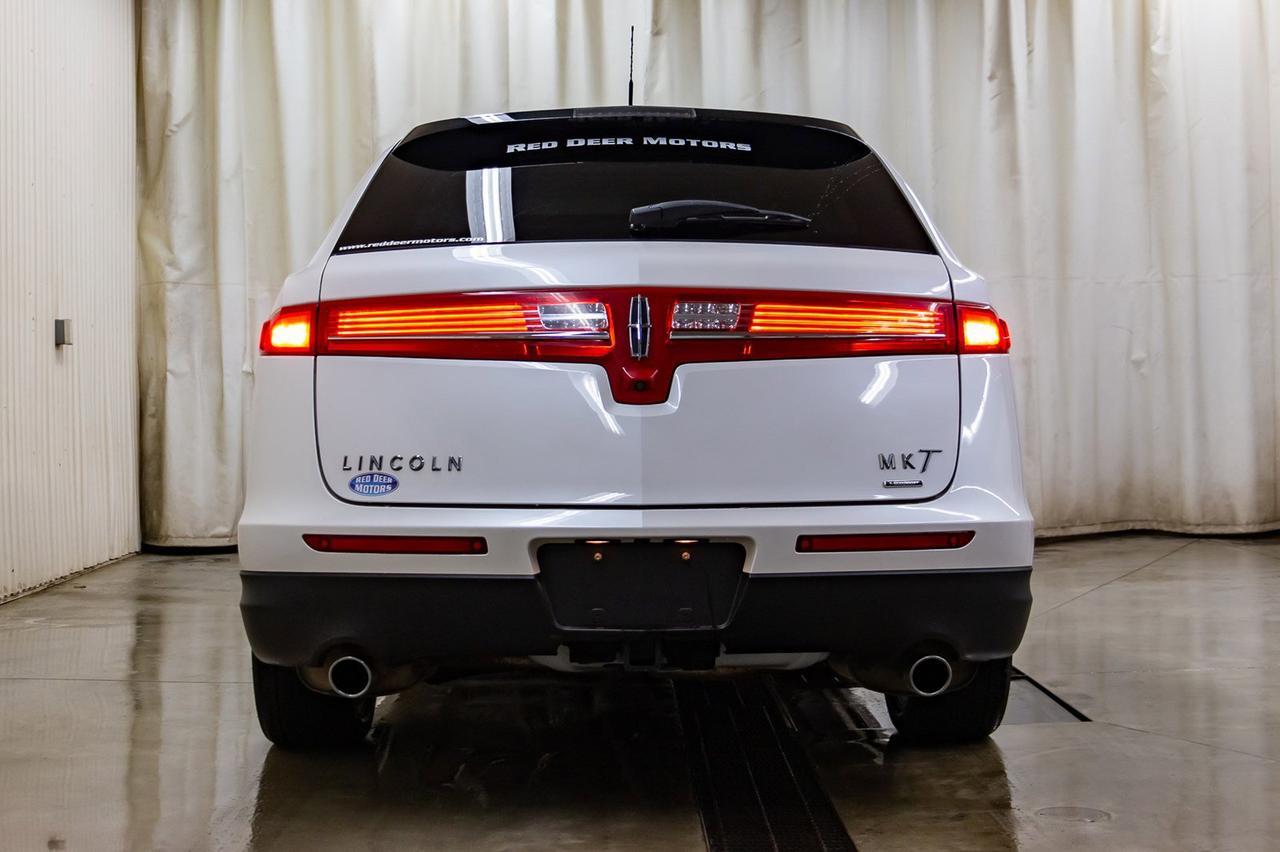 2015 Lincoln MKT AWD Luxury Edition Leather Roof Nav Red Deer AB
