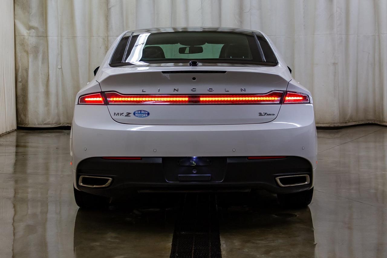 2015 Lincoln MKZ AWD Luxury Edition Leather Roof Nav Red Deer AB