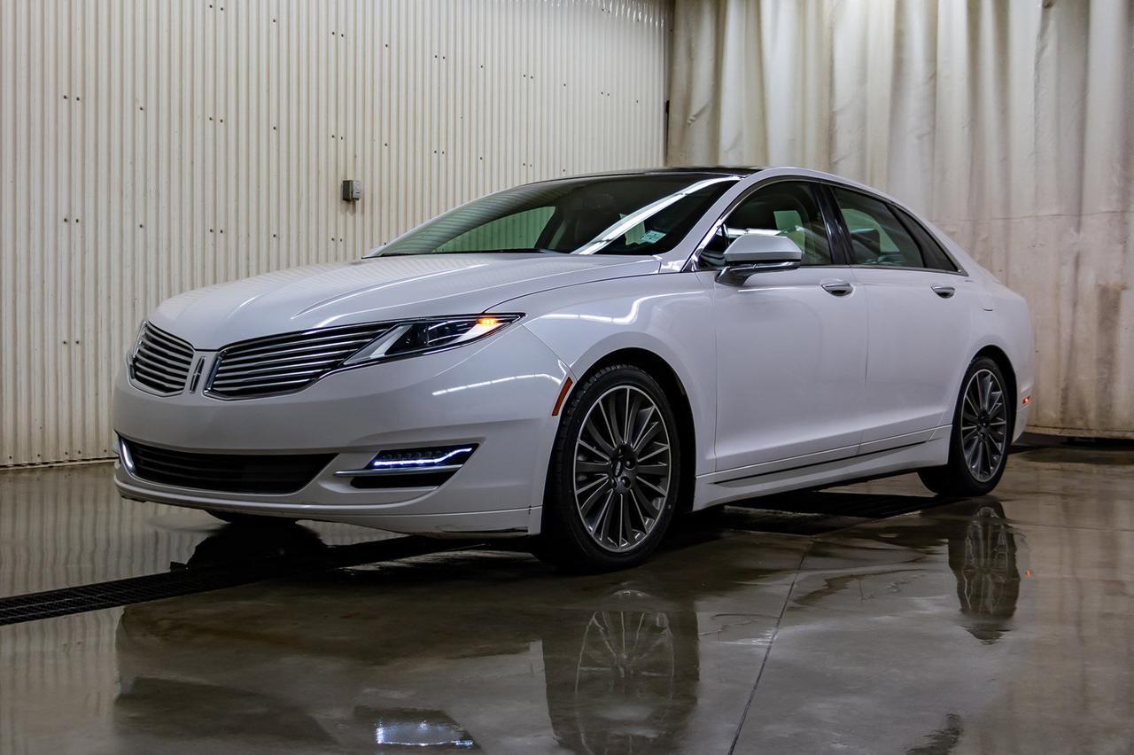 2015 Lincoln MKZ AWD Luxury Edition Leather Roof Nav Red Deer AB