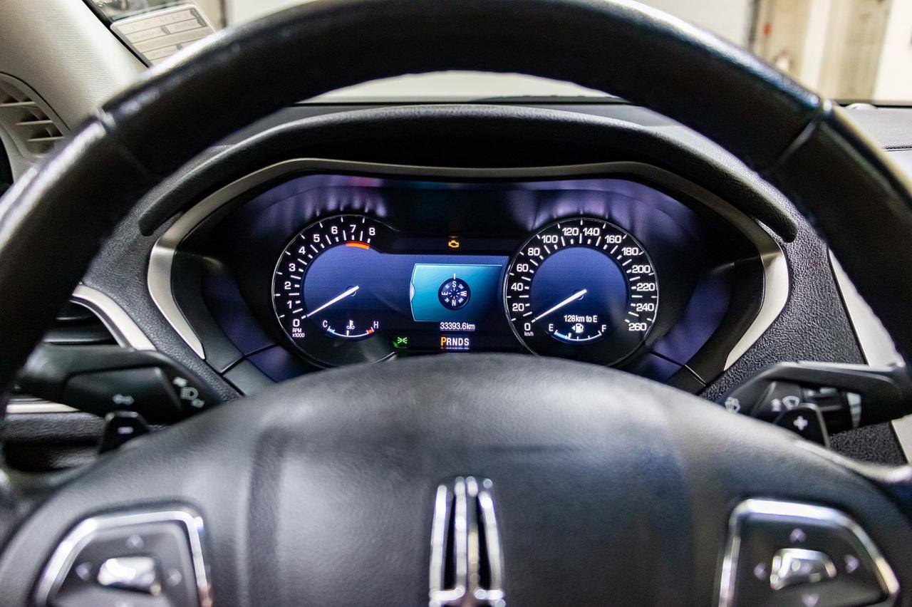 2015 Lincoln MKZ AWD Luxury Edition Leather Roof Nav Red Deer AB