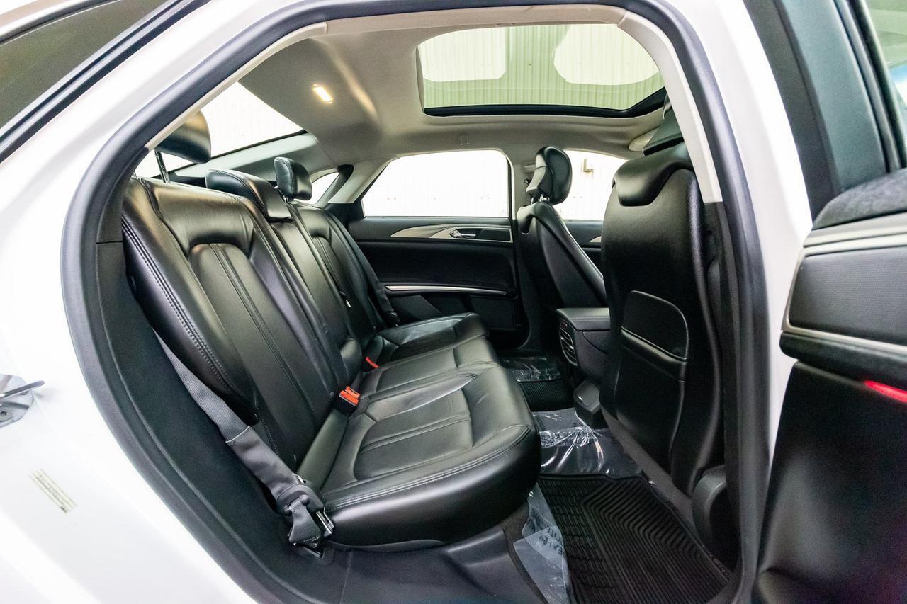 2015 Lincoln MKZ AWD Luxury Edition Leather Roof Nav Red Deer AB