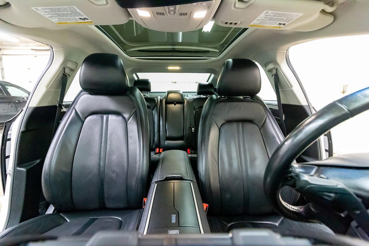 2015 Lincoln MKZ AWD Luxury Edition Leather Roof Nav Red Deer AB