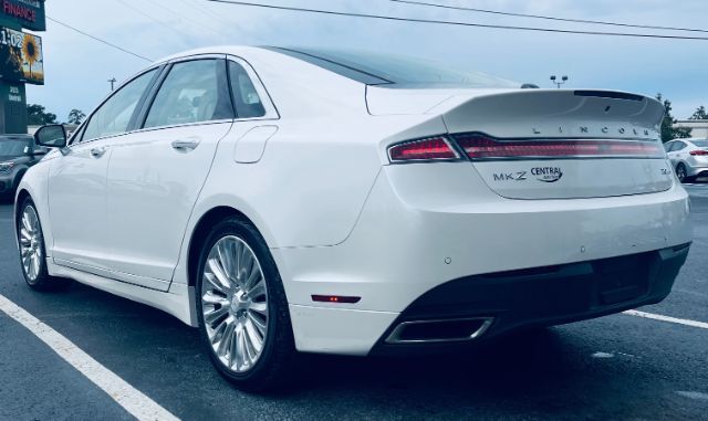 2015 Lincoln MKZ Base