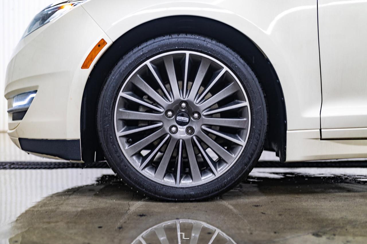 2015 Lincoln MKZ Luxury Edition Leather Nav BCam Red Deer AB