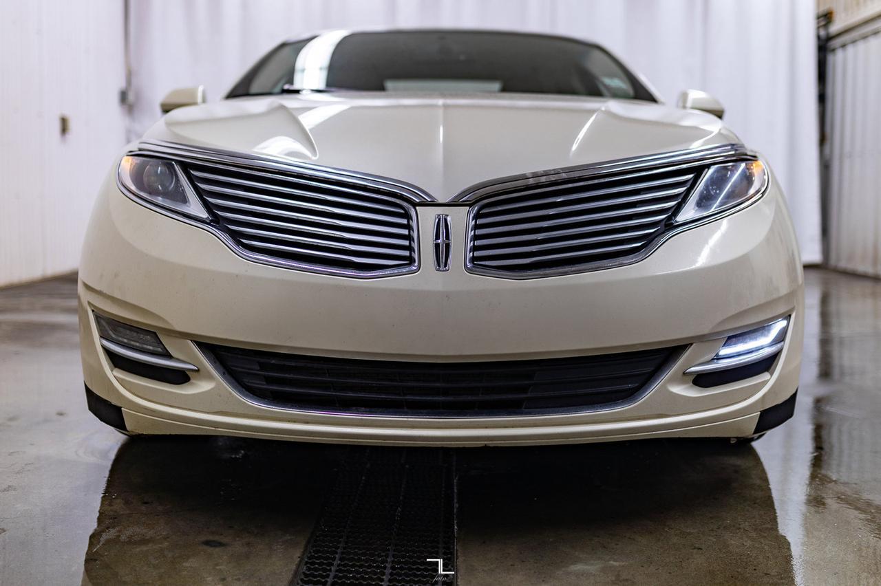 2015 Lincoln MKZ Luxury Edition Leather Nav BCam Red Deer AB