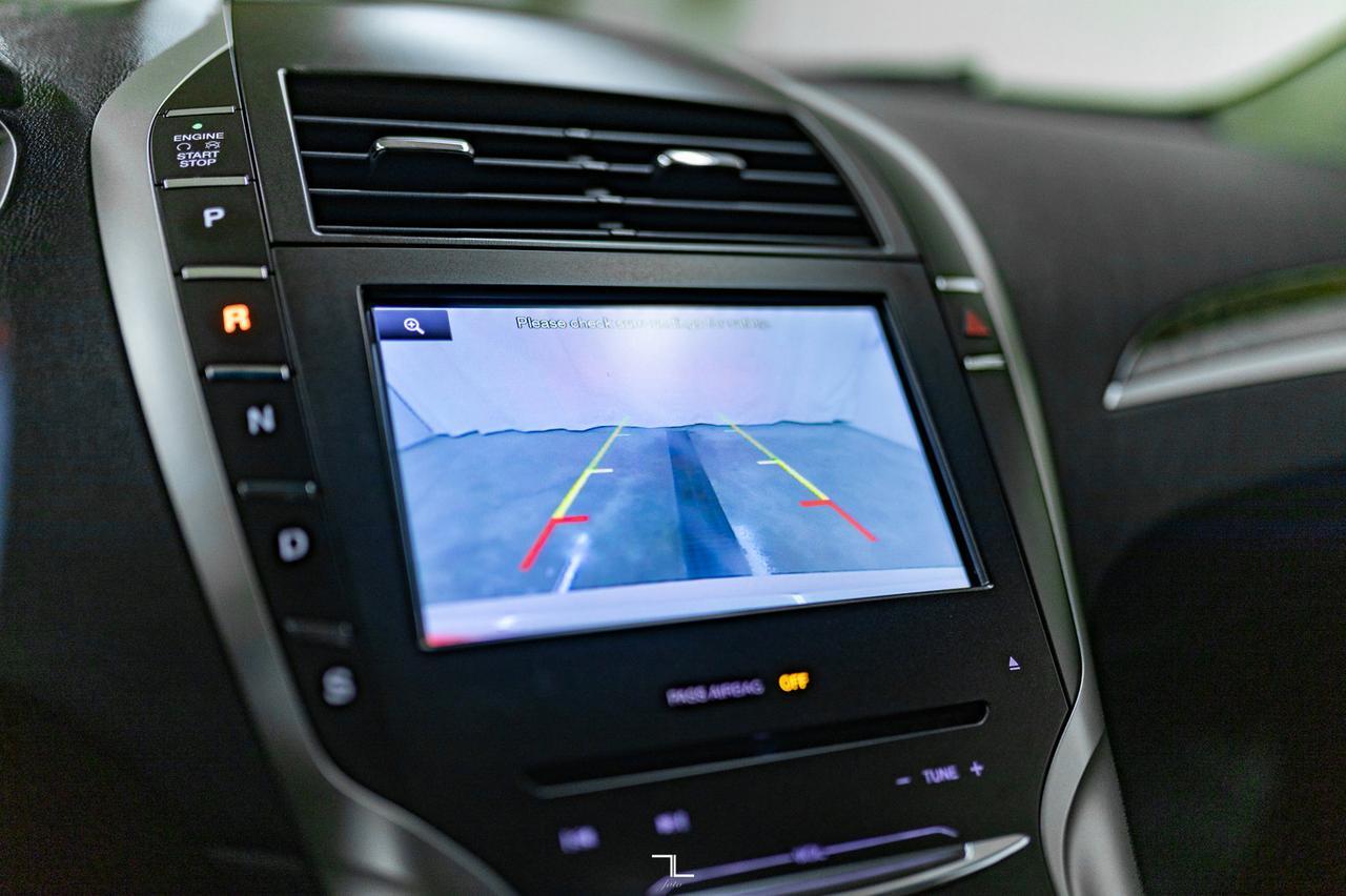 2015 Lincoln MKZ Luxury Edition Leather Nav BCam Red Deer AB