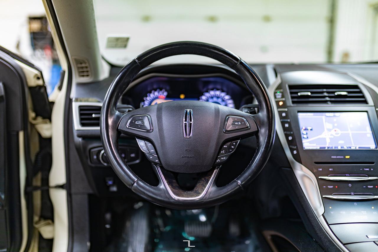 2015 Lincoln MKZ Luxury Edition Leather Nav BCam Red Deer AB