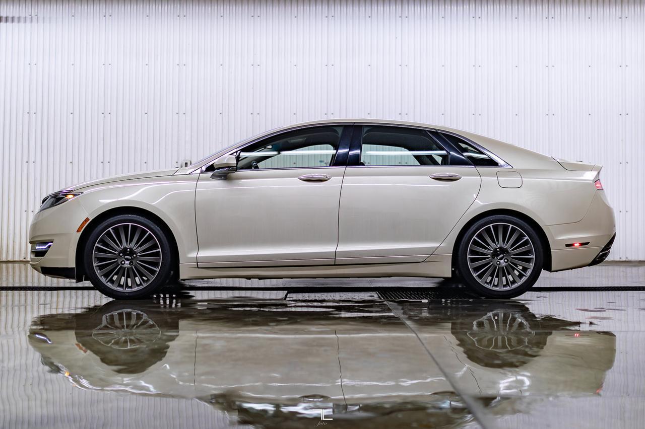 2015 Lincoln MKZ Luxury Edition Leather Nav BCam Red Deer AB