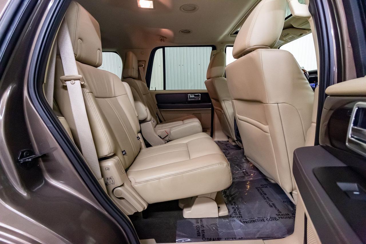 2015 Lincoln Navigator AWD Ultimate Leather Roof Nav Red Deer AB