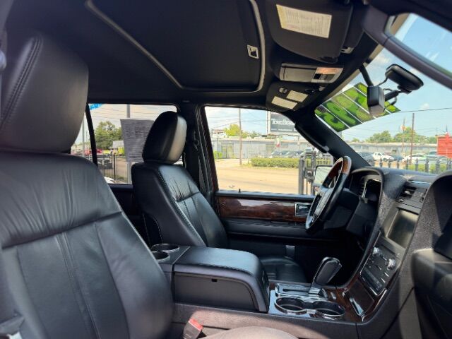 2015 Lincoln Navigator BASE Houston TX