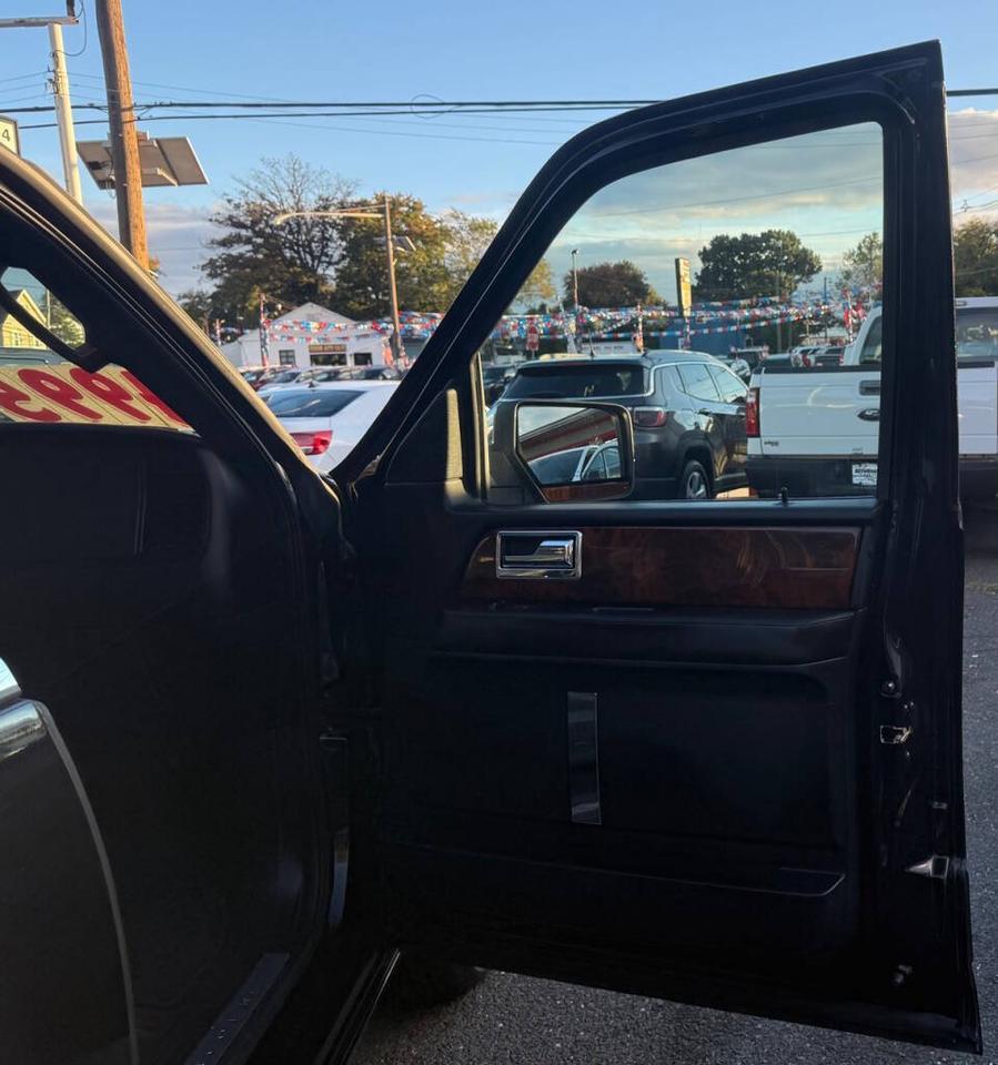 2015 Lincoln Navigator Base 4x4 4dr SUV Edison NJ