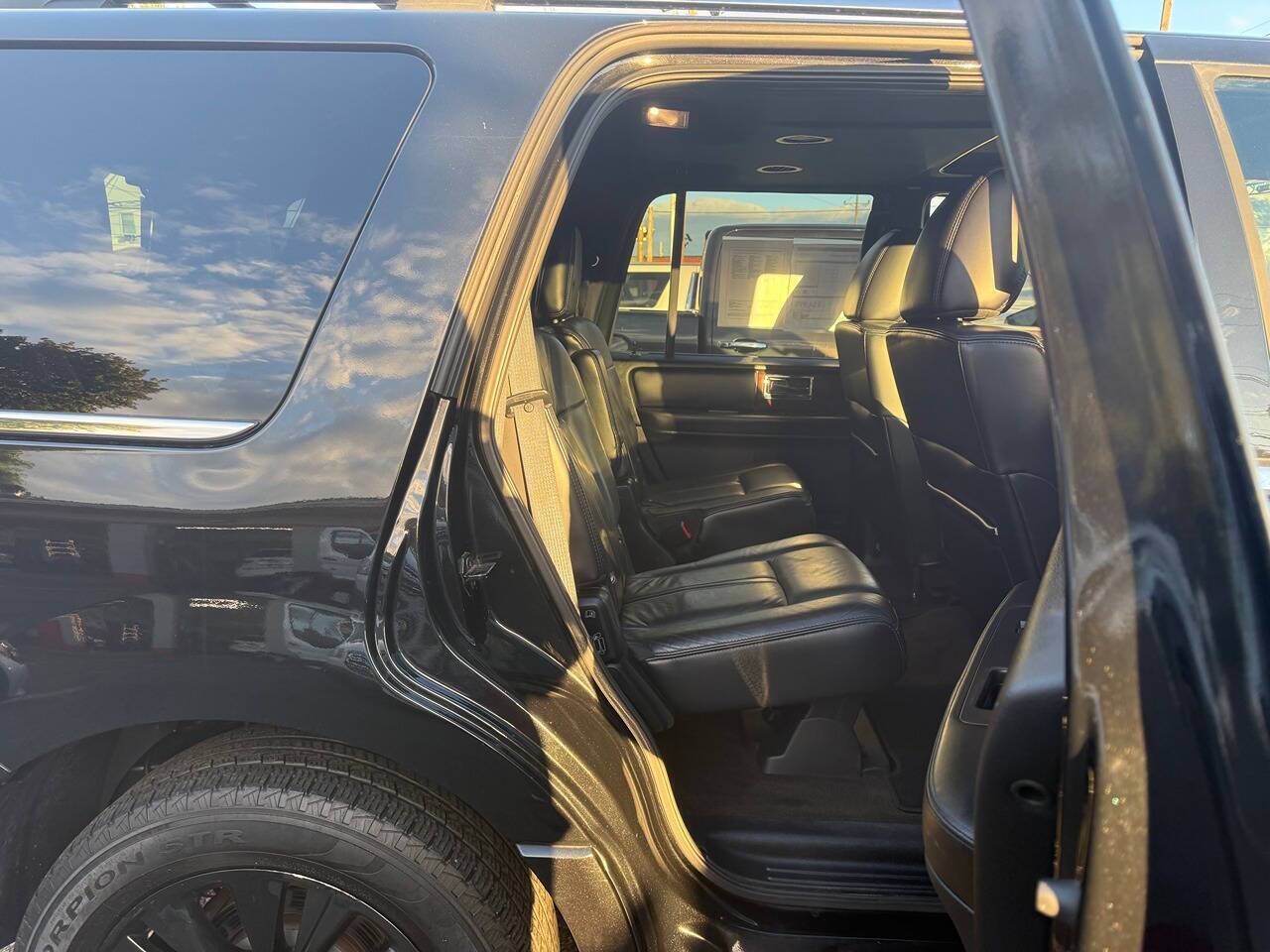 2015 Lincoln Navigator Base 4x4 4dr SUV Edison NJ