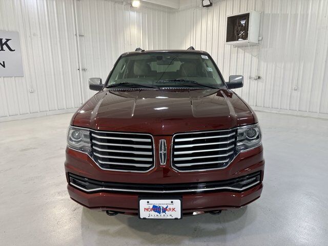 2015 Lincoln Navigator Base San Antonio TX