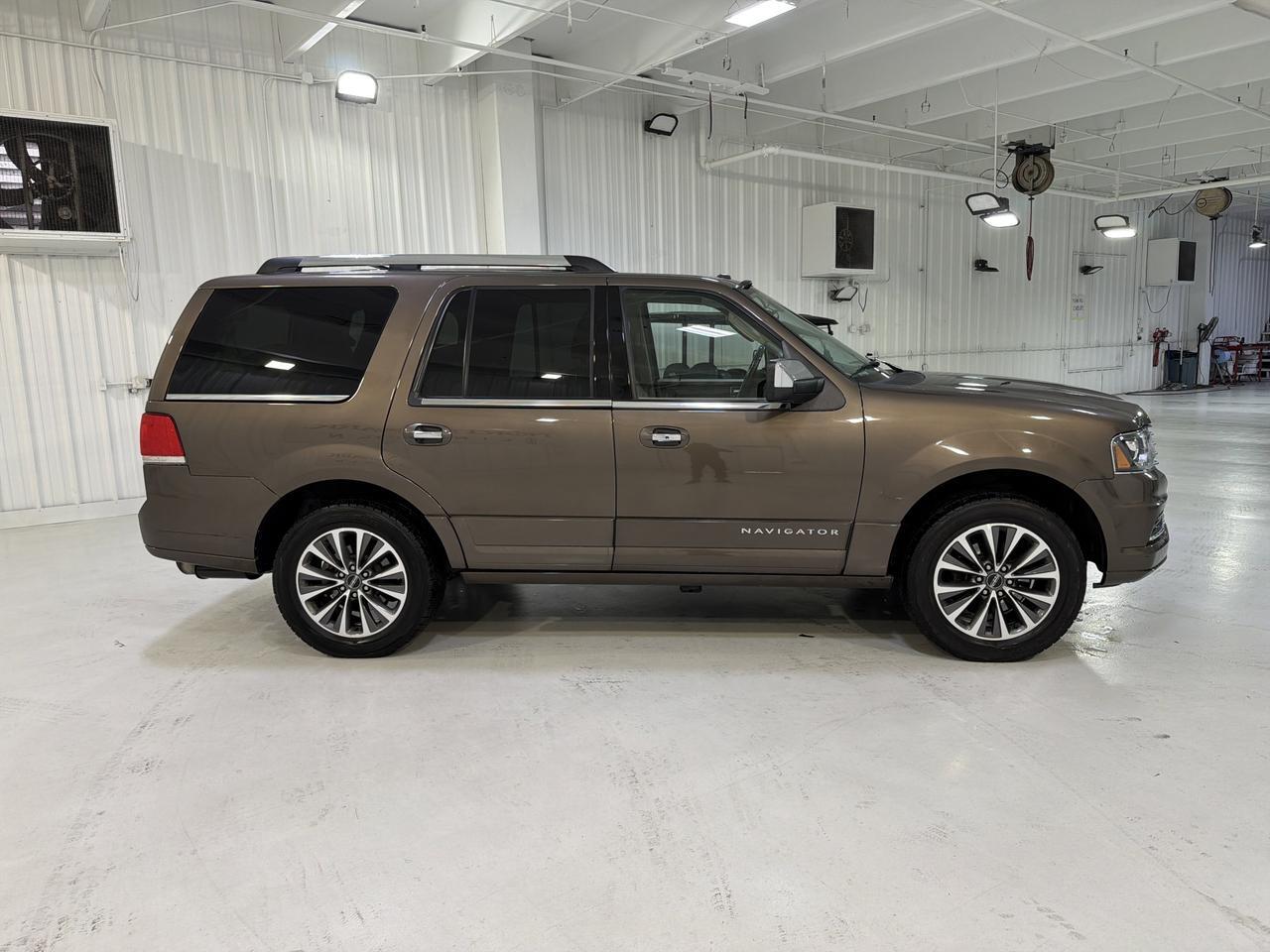 2015 Lincoln Navigator Base San Antonio TX