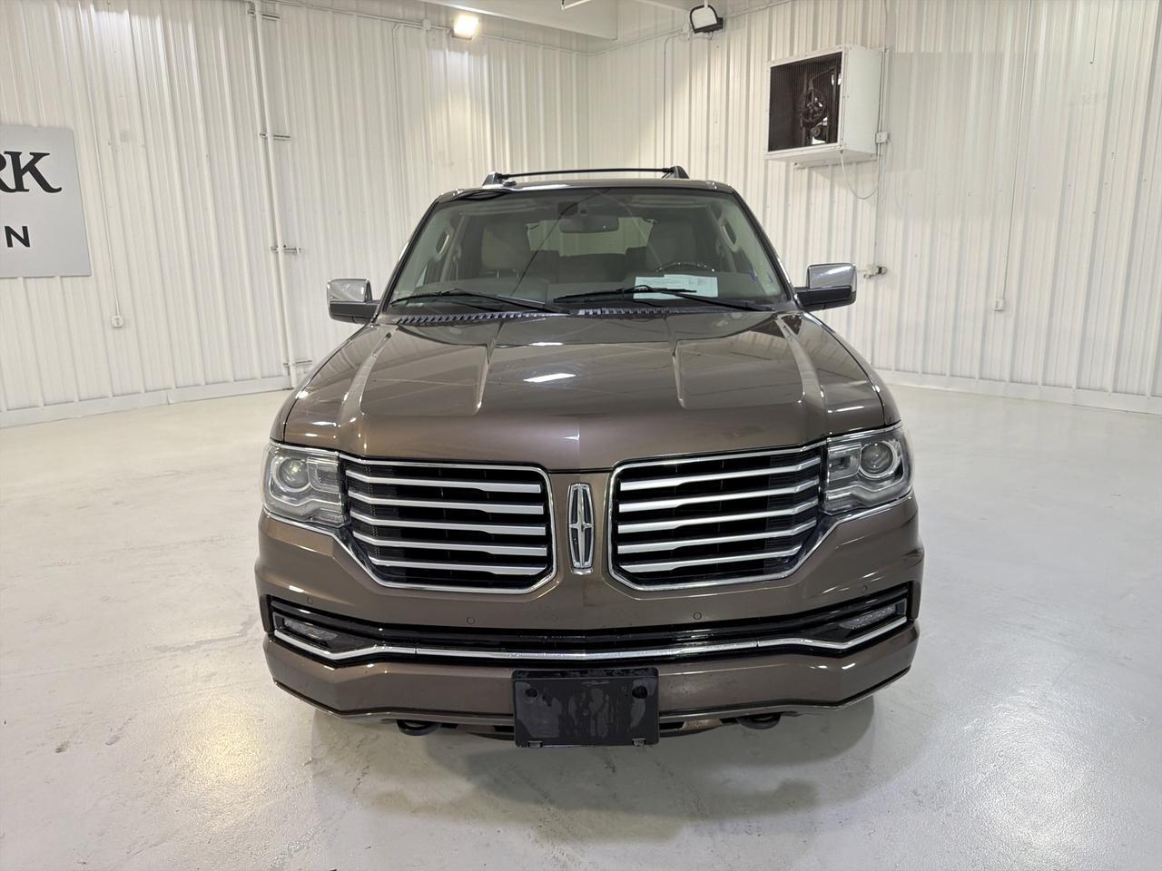2015 Lincoln Navigator Base San Antonio TX