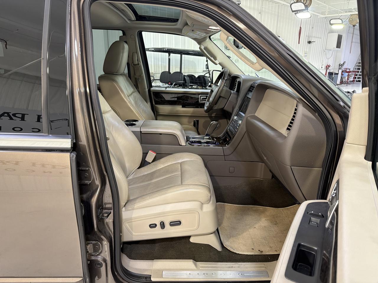 2015 Lincoln Navigator Base San Antonio TX
