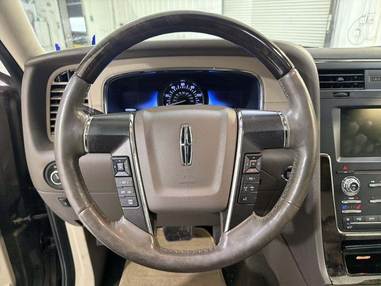 2015 Lincoln Navigator Base San Antonio TX