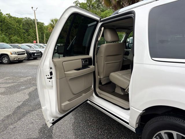 2015 Lincoln Navigator L Base Jacksonville FL