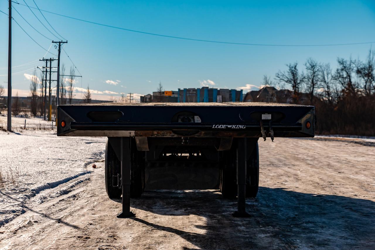 2015 Lode King Tridem Picker Float Red Deer AB