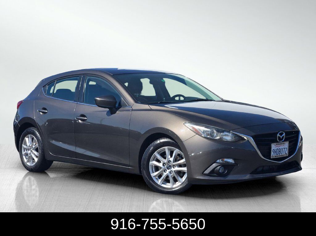 2015 MAZDA Mazda3 i Grand Touring