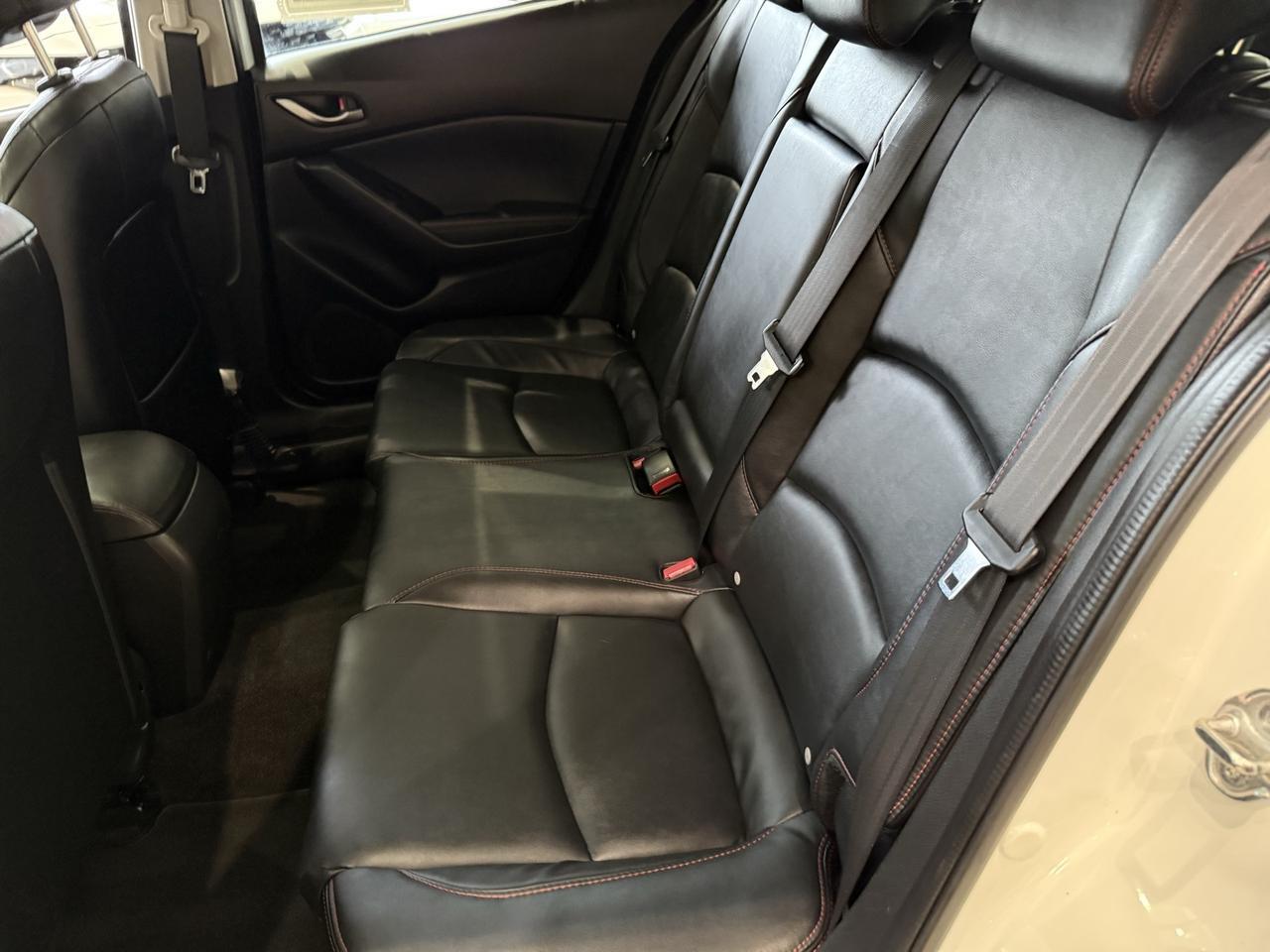 2015 MAZDA Mazda3 i Grand Touring Annapolis MD