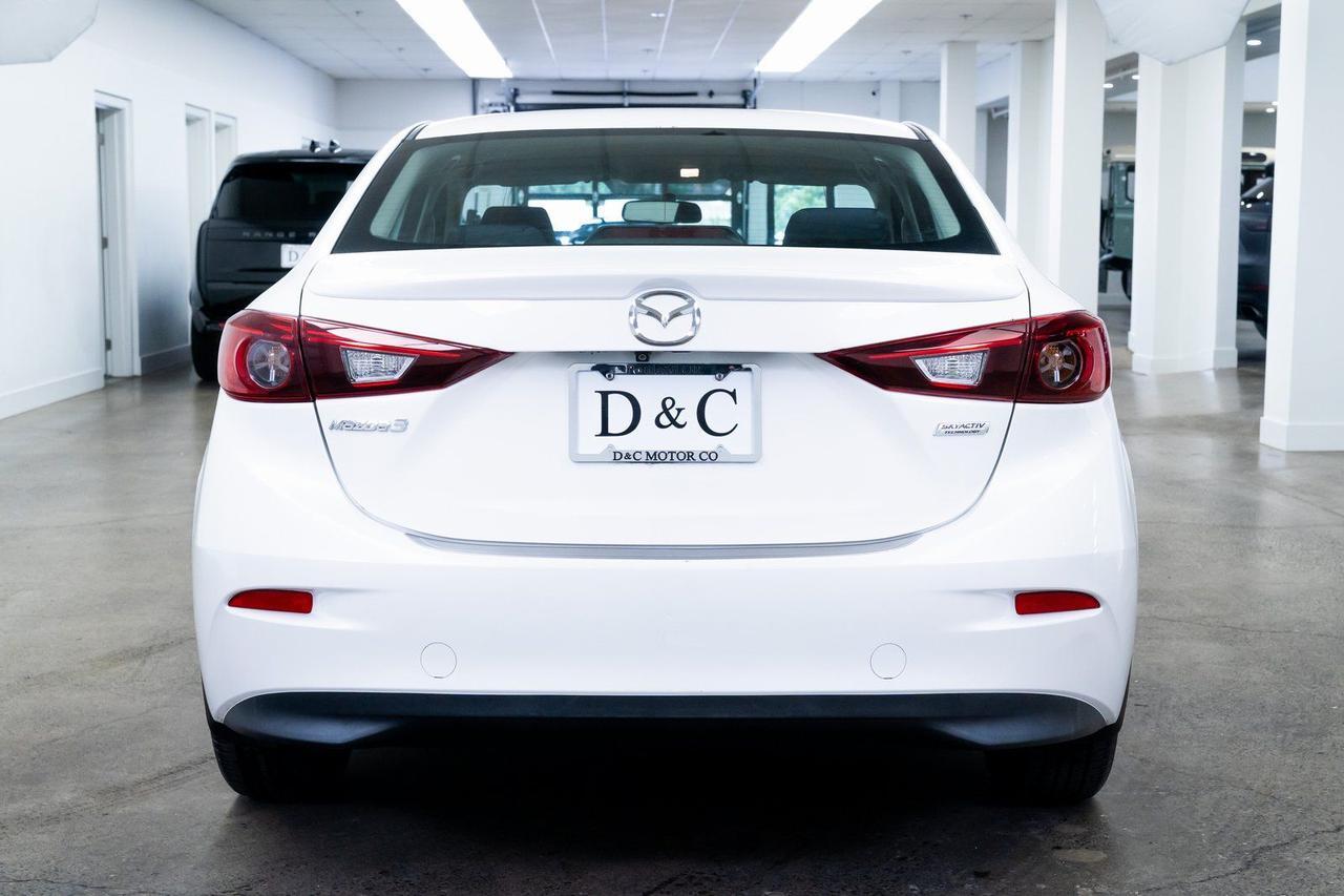 2015 MAZDA Mazda3 i Touring Backup Camera Portland OR