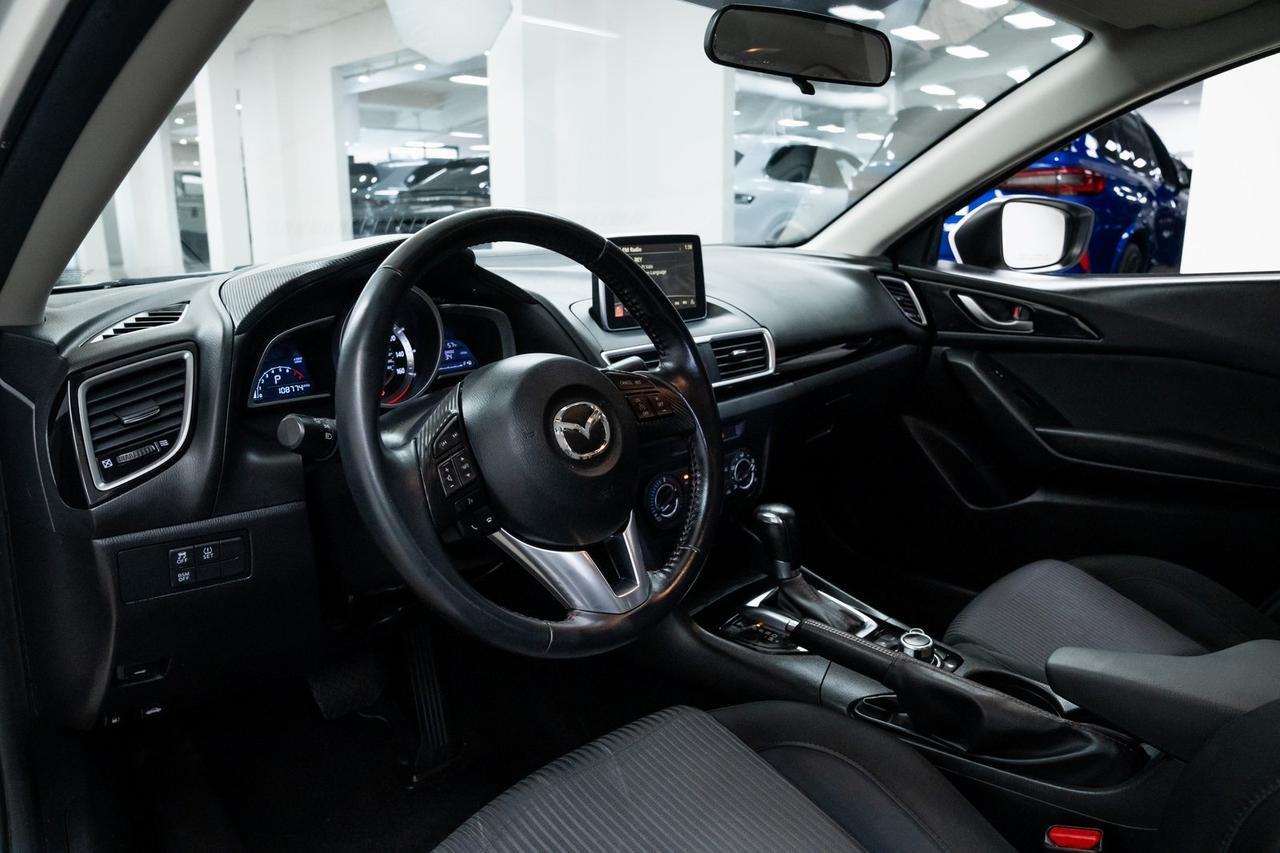 2015 MAZDA Mazda3 i Touring Backup Camera Portland OR