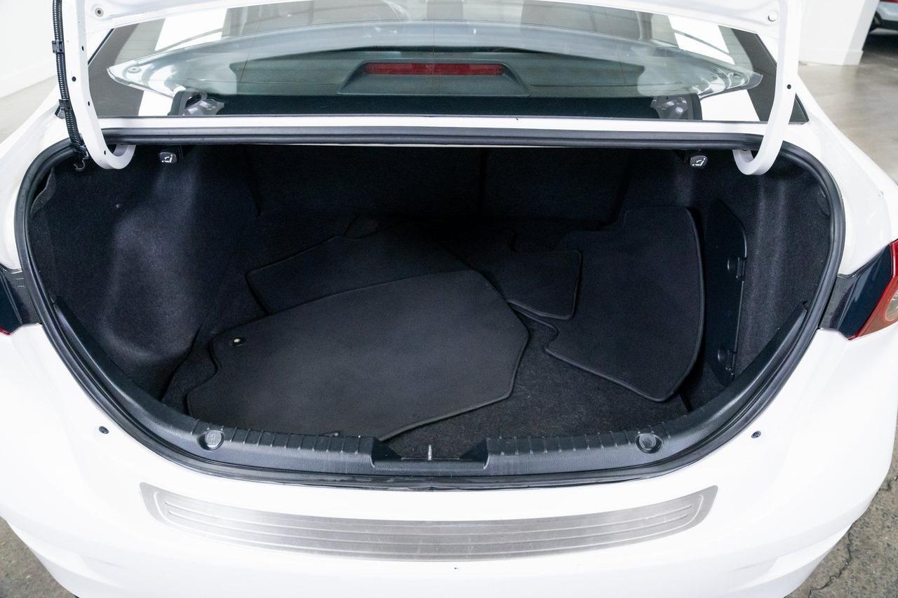 2015 MAZDA Mazda3 i Touring Backup Camera Portland OR