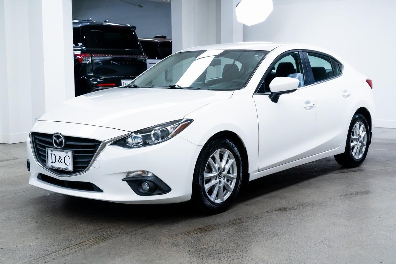 2015 MAZDA Mazda3 i Touring Backup Camera Portland OR