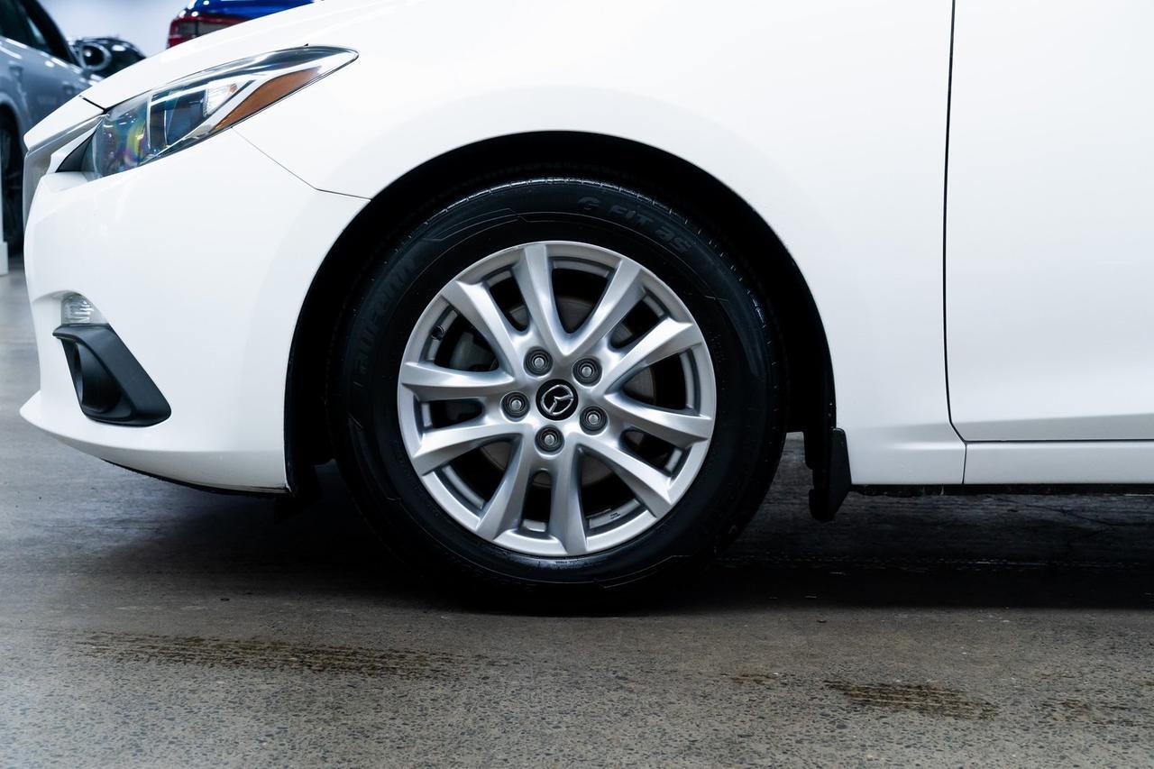 2015 MAZDA Mazda3 i Touring Backup Camera Portland OR