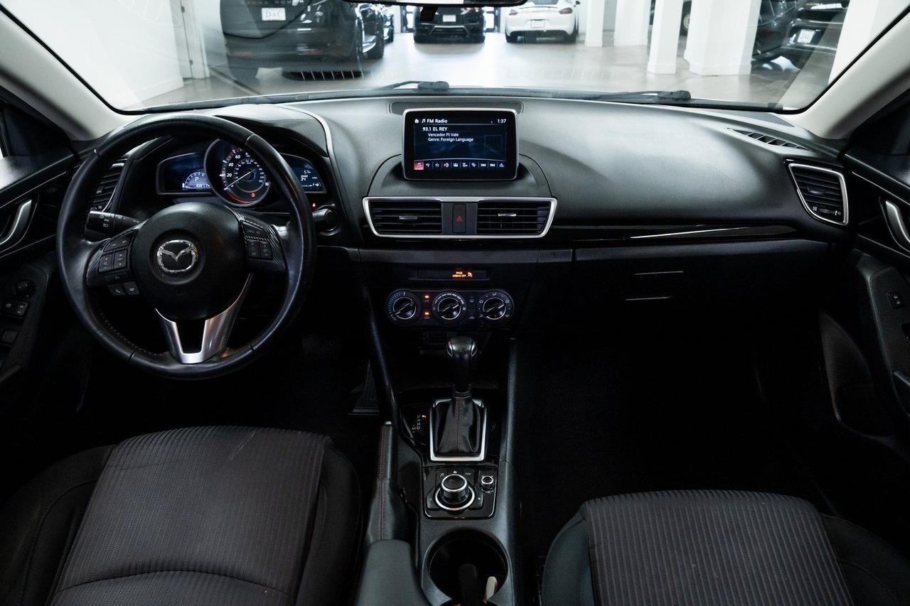 2015 MAZDA Mazda3 i Touring Backup Camera Portland OR