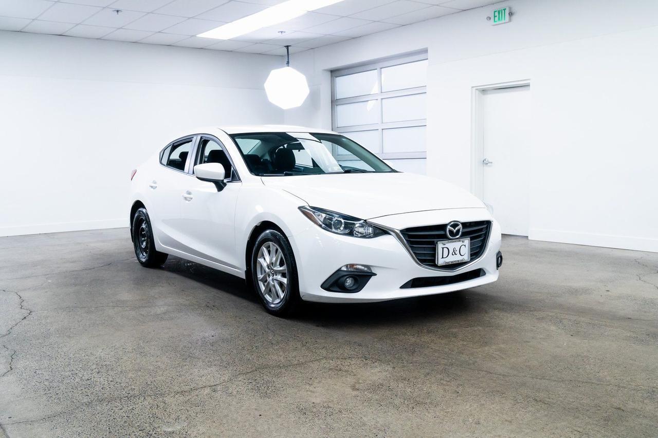 2015 MAZDA Mazda3 i Touring Backup Camera Portland OR