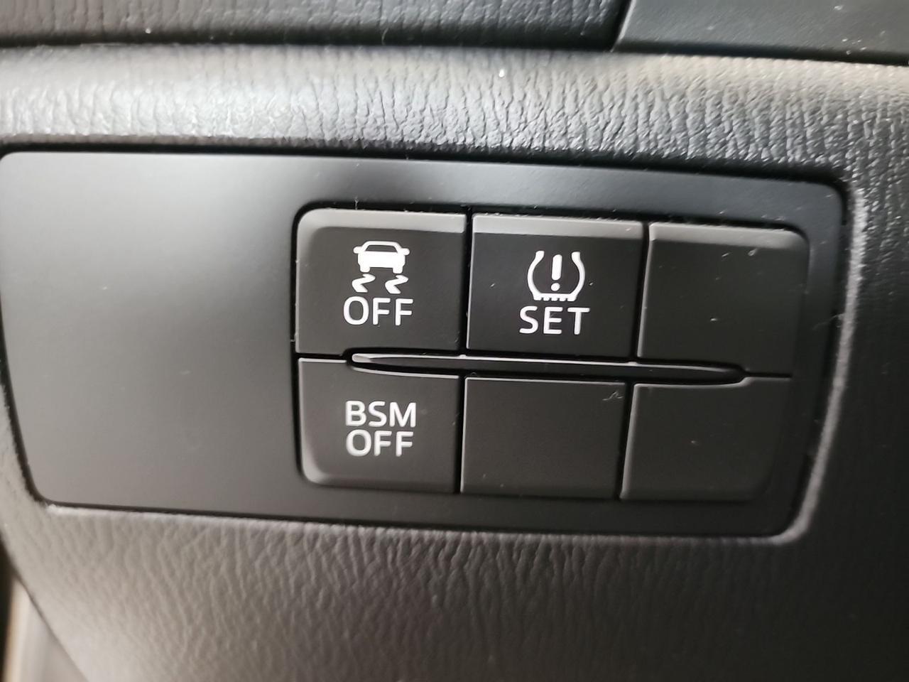 2015 MAZDA Mazda3 i Touring Richmond VA