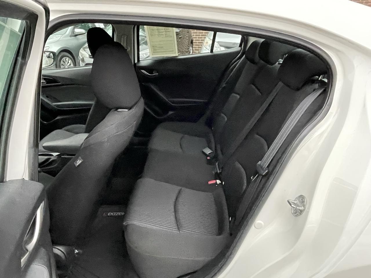 2015 MAZDA Mazda3 i Touring Alexandria VA