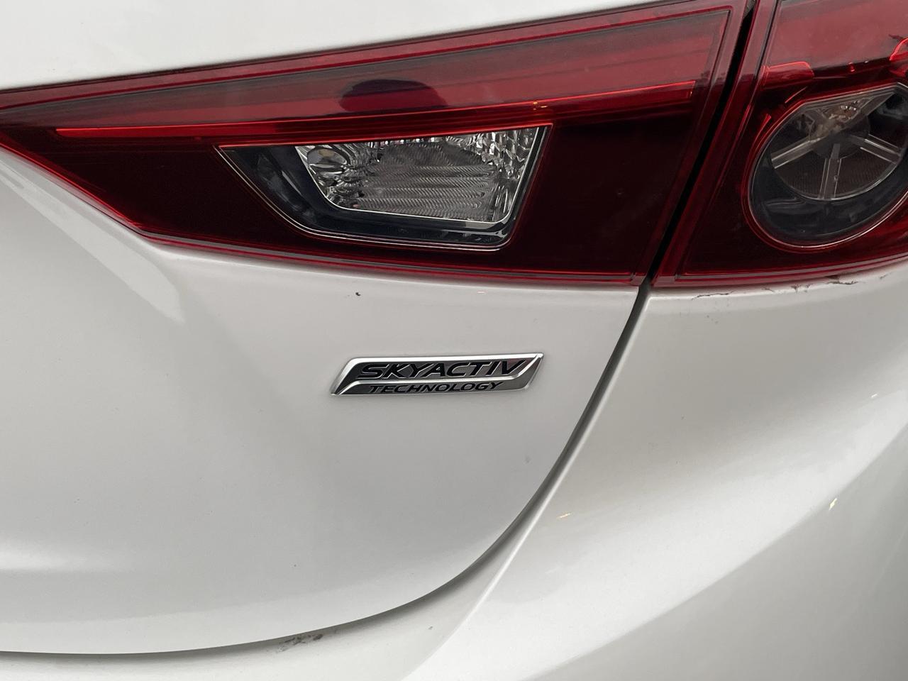 2015 MAZDA Mazda3 i Touring Alexandria VA