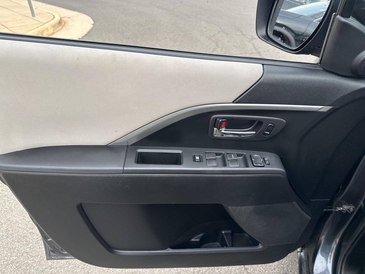 2015 MAZDA Mazda5 Sport Chantilly VA